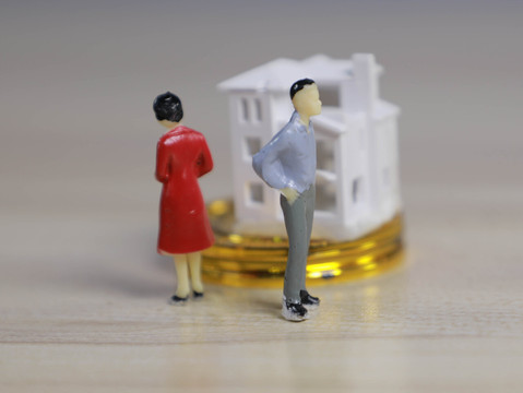 再婚的结婚以前财产可以一同共有吗