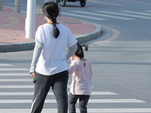 小孩乱跑被撞会无责吗