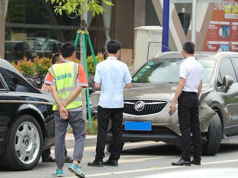 交通事故赔偿争议