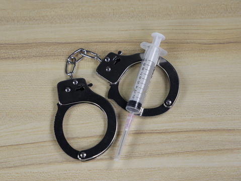 贩卖毒品的量刑标准是怎样的