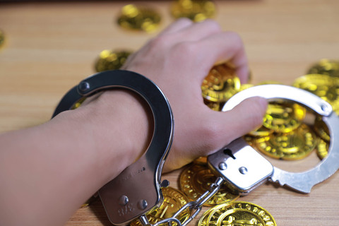 盗窃罪赔偿金由谁承担？法律责任详解