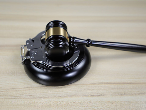 刑事案件二审改判的几率有多大