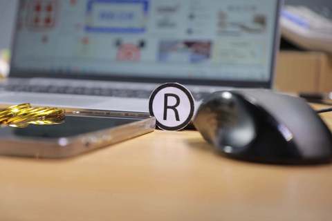 商标可以用公司名字吗-靠谱派