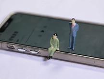 未成年充值不退款怎么投诉举报