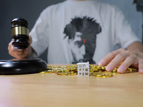 父母欠债可以执行子女的房产吗