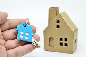 租客多久没交租金可以收回房屋