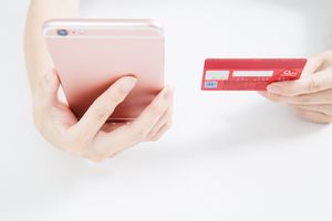 欠信用卡钱微信会被冻结吗