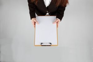 打了辞职报告不给工资怎么办理