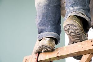 借用他人施工资质后如何进行严肃处理