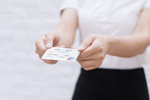 用户银行卡遭盗刷银行需要承担责任吗