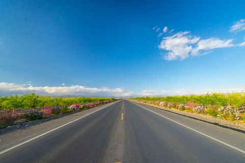 农村道路修建咨询哪个部门