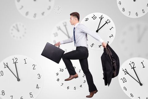 职工迟到公司扣发工资是否符合法律规定