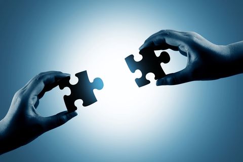 两家公司合并需要满足什么条件