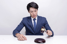 一审没提鉴定二审能否再提