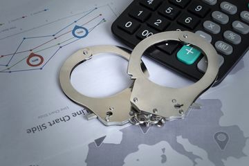拖欠银行贷款无力偿还会面临什么后果?