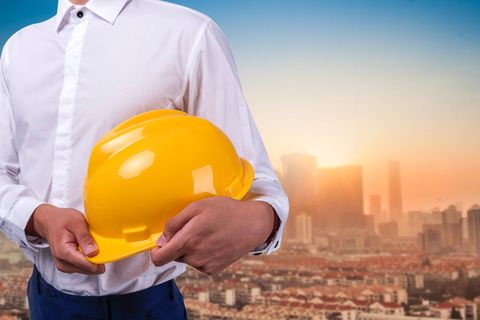 《建筑法》中规定了企业的安全生产责任有哪些