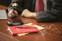 民事诉讼中涉及刑事案件如何处理