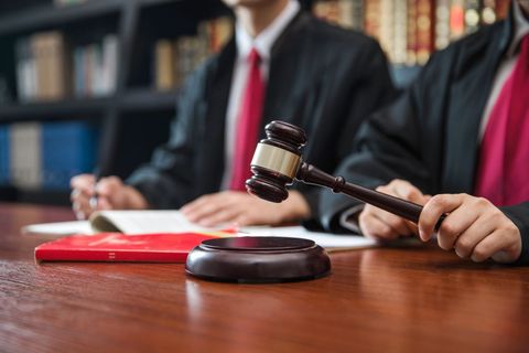 被起诉没有结婚证两孩怎么办