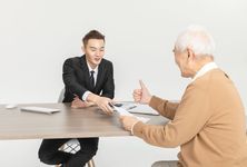 老人房产遗嘱公证范本