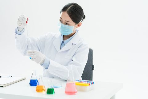 什么情况需要进行亲自鉴定？
