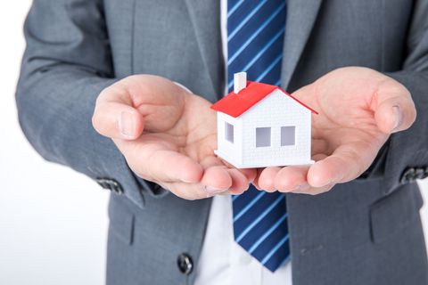 买房时房屋中介需要承担哪些法律责任