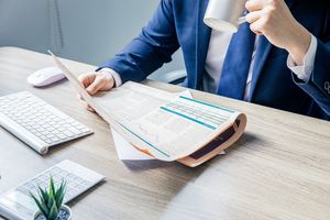 上市公司年报是每年的什么时间