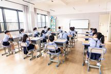 在学校里打同学会受到处分吗
