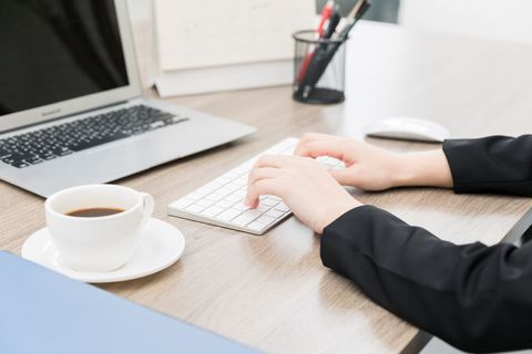 工作自离怎么扣工资