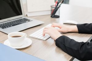 个体户对公账户怎么转到公司