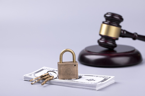 取保候审的保证金判决后什么时候退