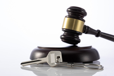 顶账房被法院查封了怎么办