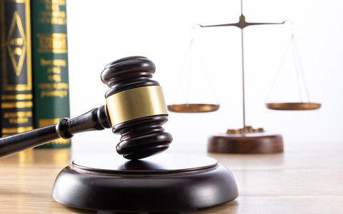 刑事案件适用法律