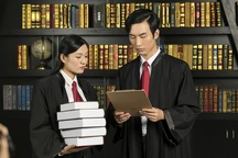 什么样的人会被剥夺政治权利终身
