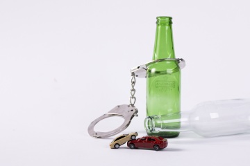 无证驾驶醉酒驾驶造成事故如何处理