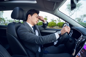 轿车疲劳驾驶怎么处罚以及表现